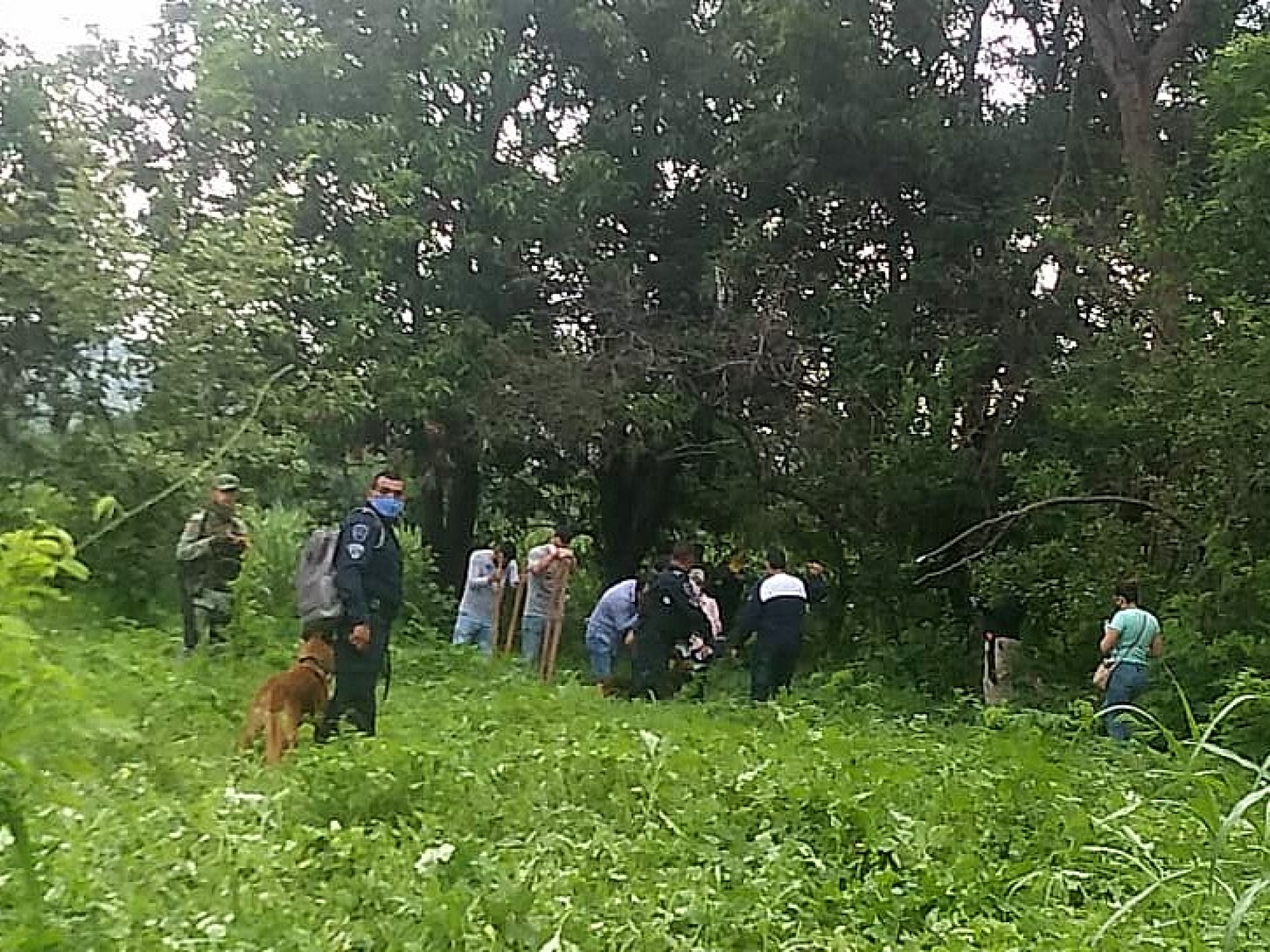 Buscadores hallan restos humanos en cercanías del río Tembembe, en Puente de Ixtla