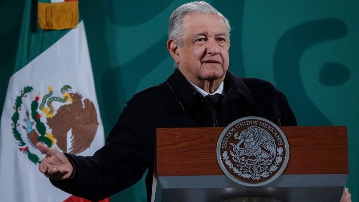 AMLO asegura que el horario de invierno "sí ayuda"