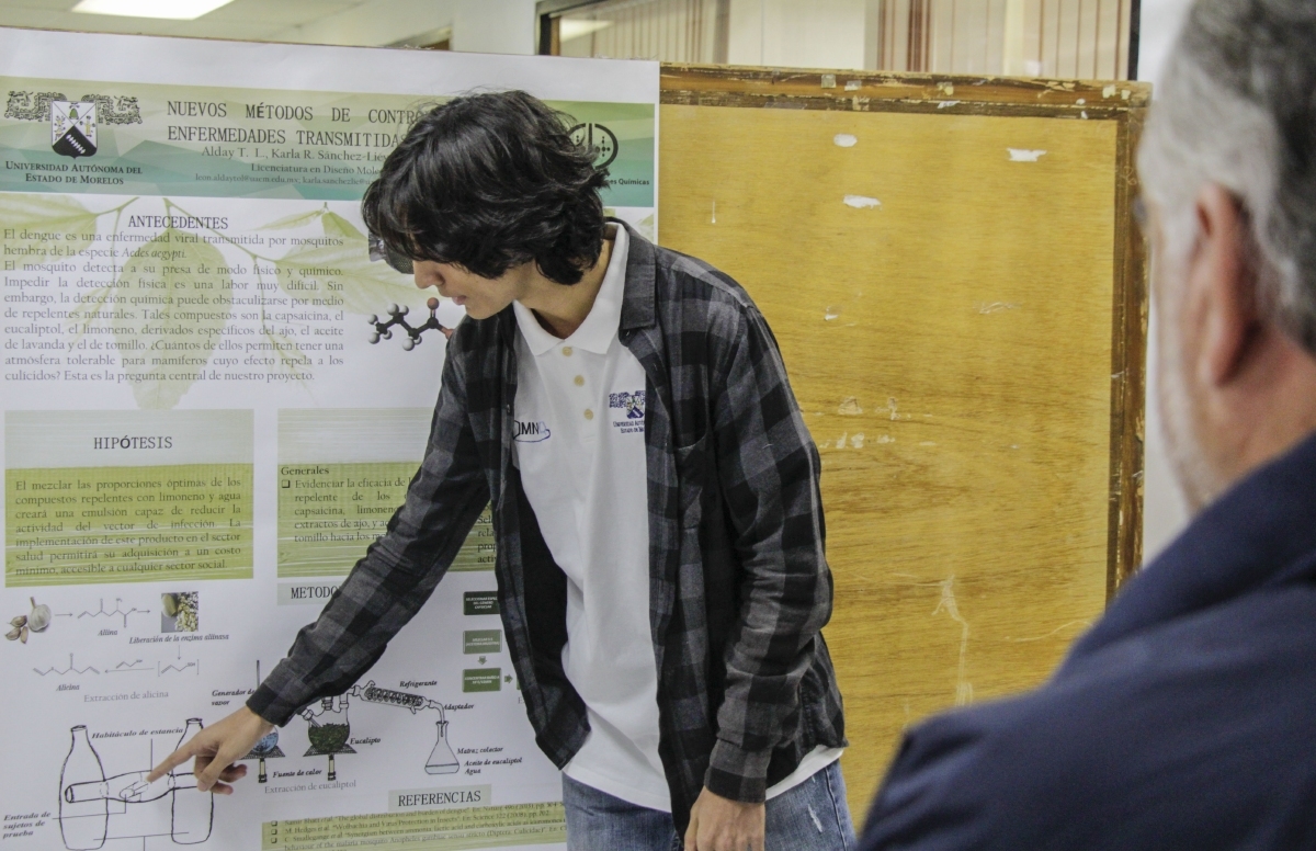 Presentan estudiantes del CIQ proyectos de investigación