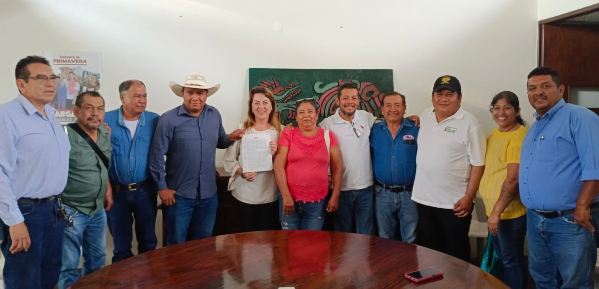Recibe Margarita González Saravia la declaratoria de productores en transición agroecológica