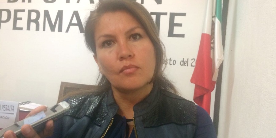 Llama Figueroa Peralta a alcaldes que han sido amenazados a denunciar ante la FGE