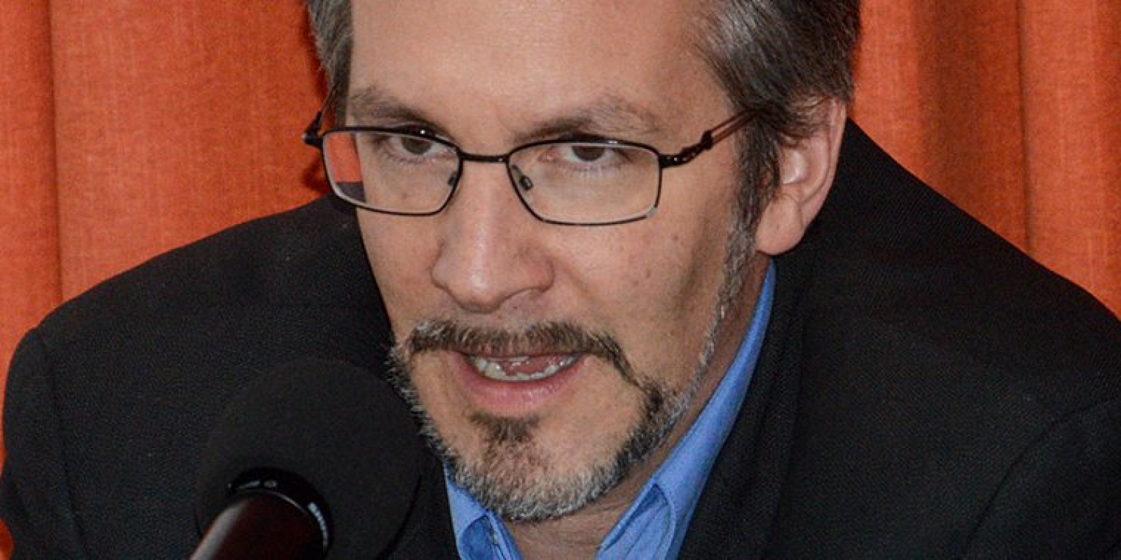 Habrá ‘chingadazos’ si no gana AMLO la elección, dice Ackerman