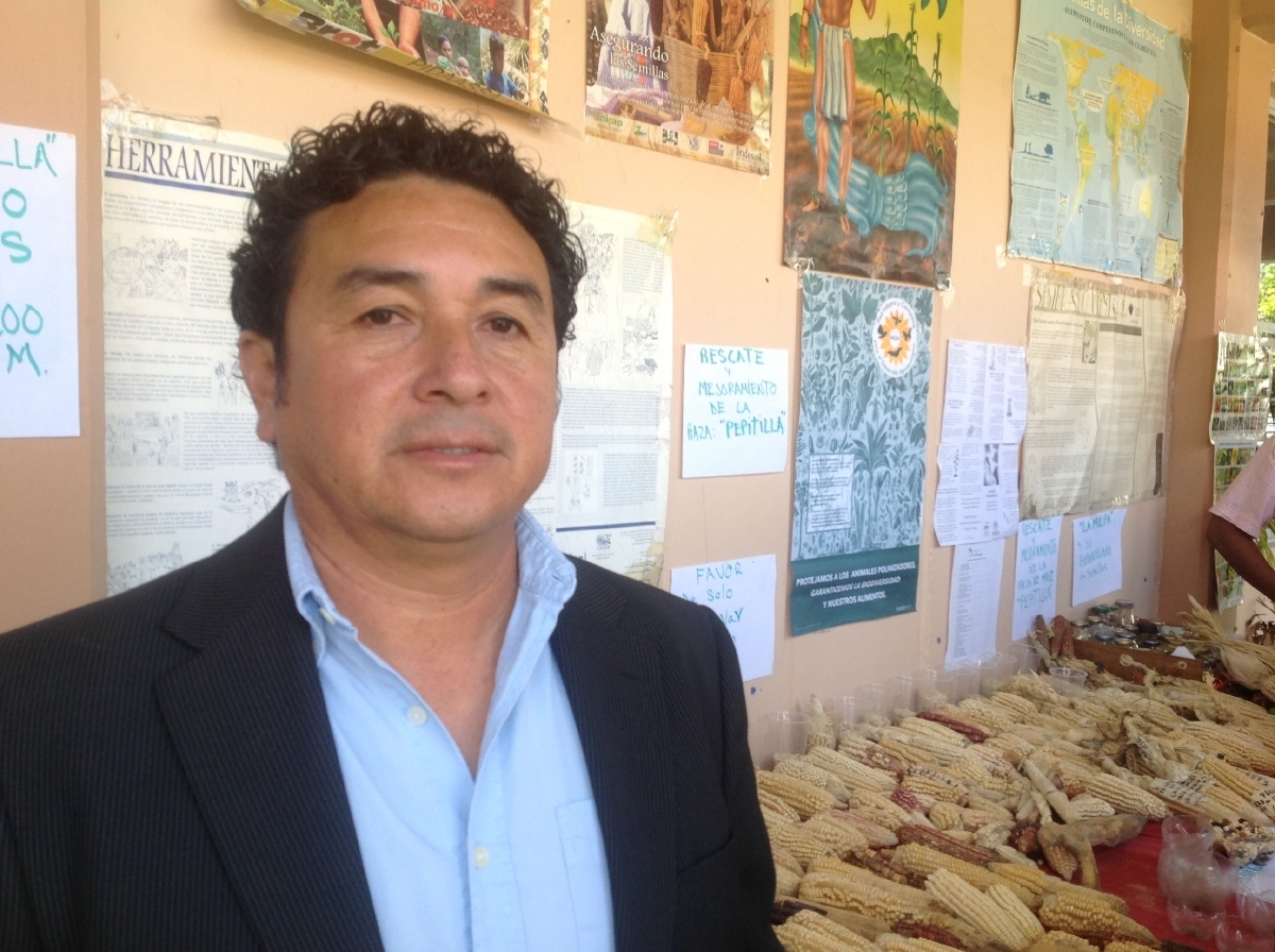 Diseñan investigadores de la UAEM prototipo de calentador solar ecológico