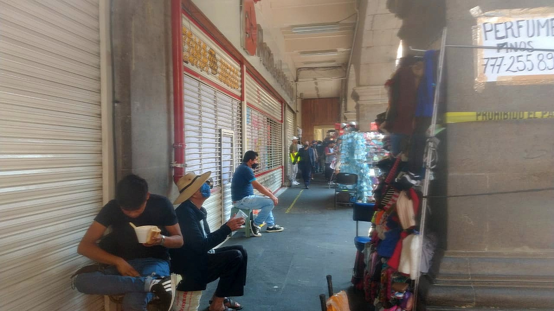 Comerciantes ambulantes se instalaron en el centro de Cuernavaca