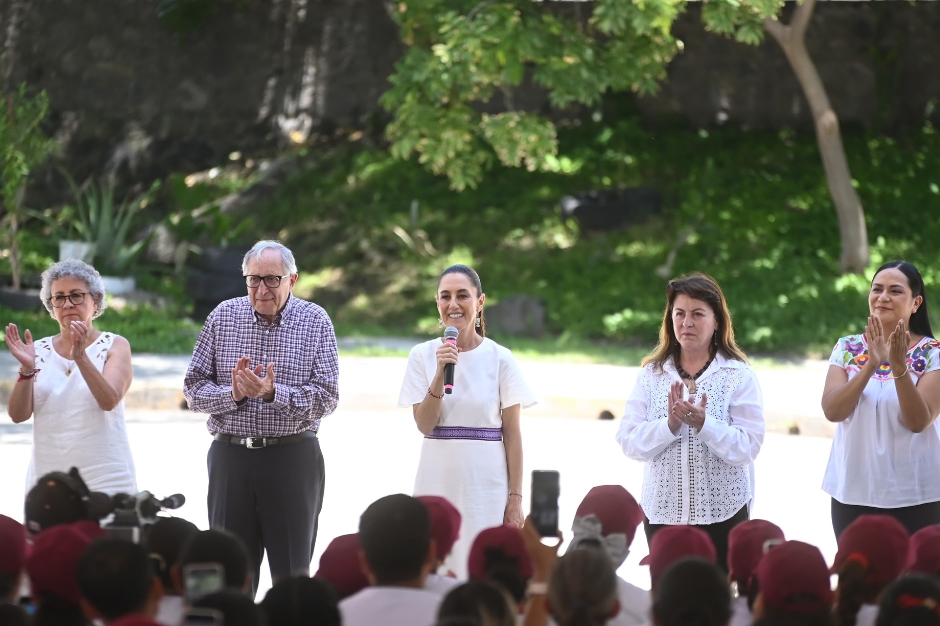 Inician gobernadora Margarita González Saravia y presidenta Claudia Sheinbaum programa 'Salud Casa por Casa' en Morelos