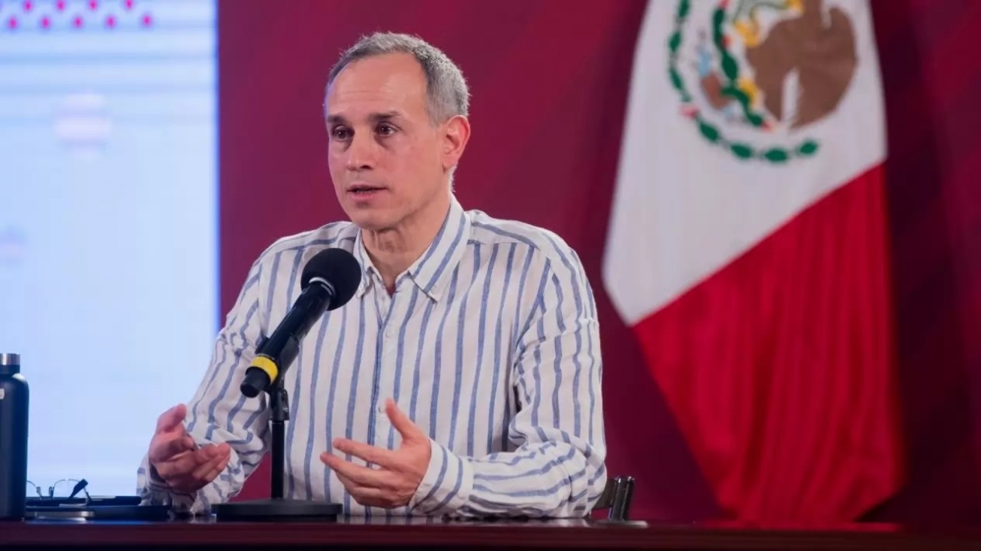 Senadores del PAN denuncian a López-Gatell ante FGR por manejo de pandemia de COVID-19