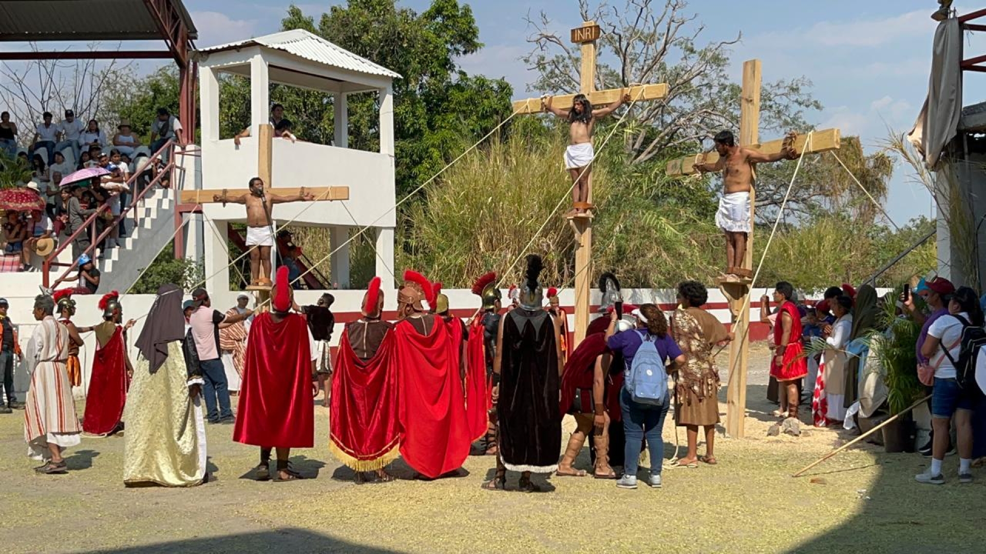 Culmina sin contratiempos Viacrucis en Ayala: representación cumple 87 años ininterrumpidos