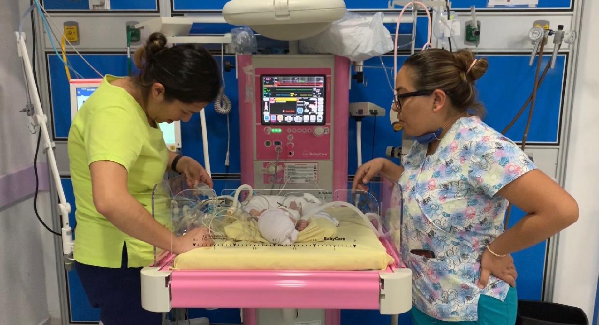 Nacen trillizas en el Hospital de la Mujer en Yautepec