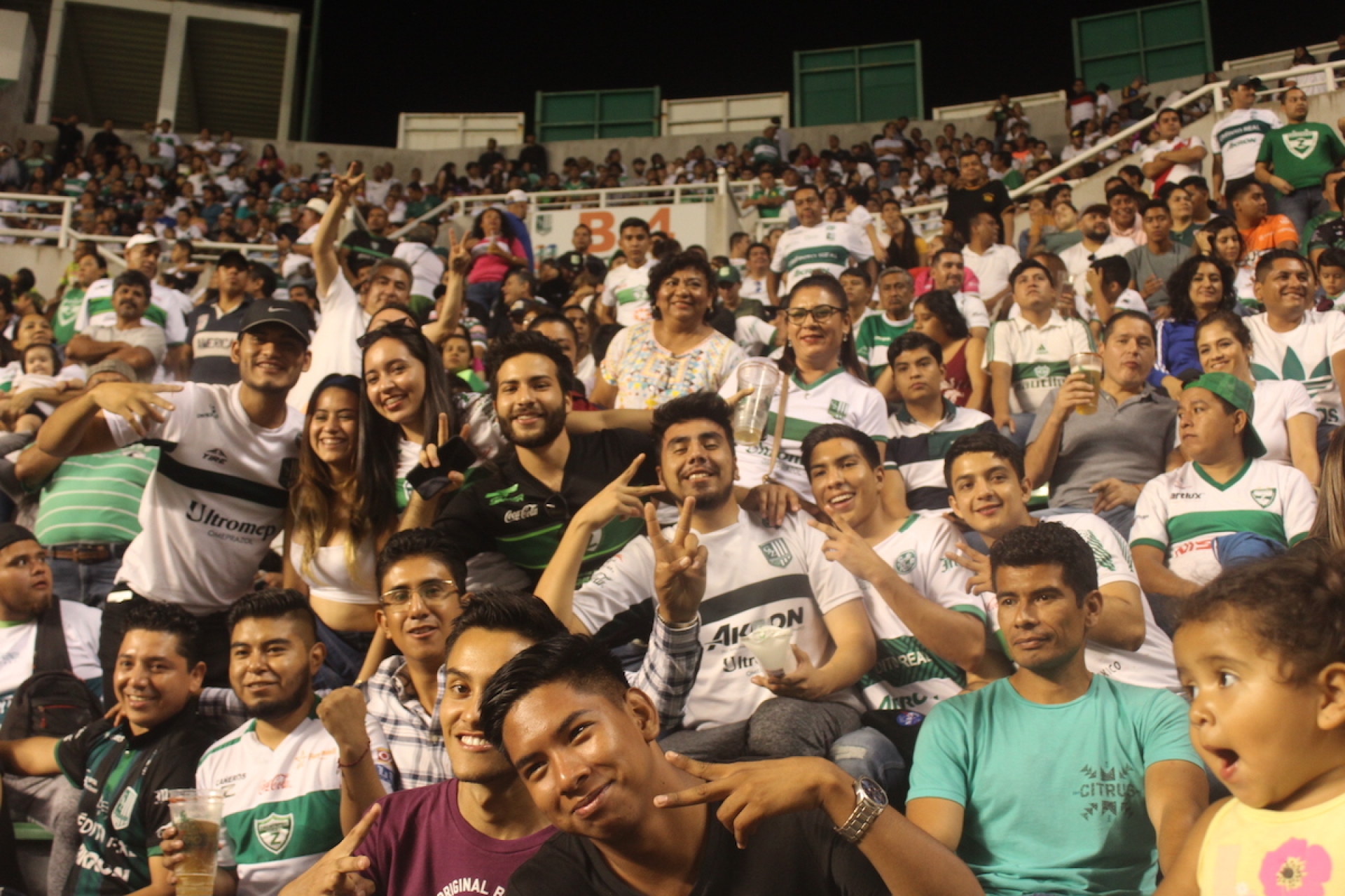 Afición hace vibrar el “Coruco” Díaz