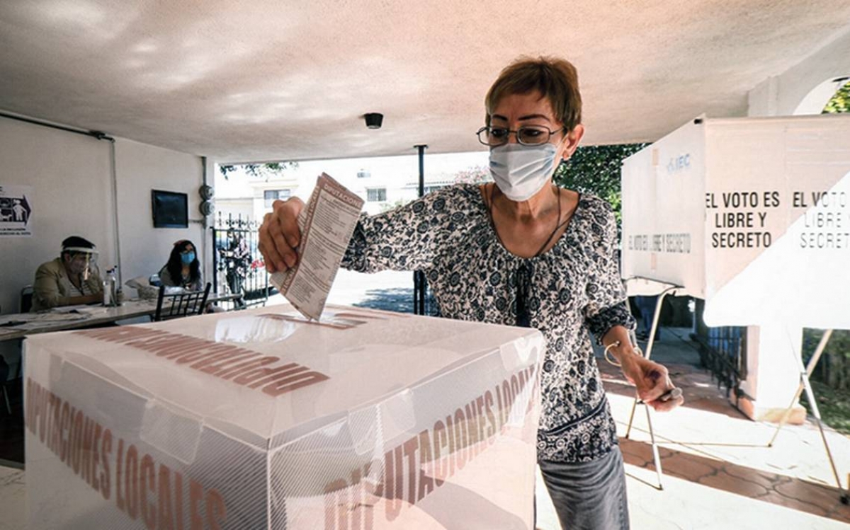 INE aprueba uso obligatorio de cubrebocas en elecciones