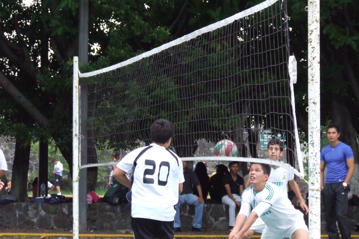 Se juega la fecha 13 del Torneo Estudiantil de Voleibol