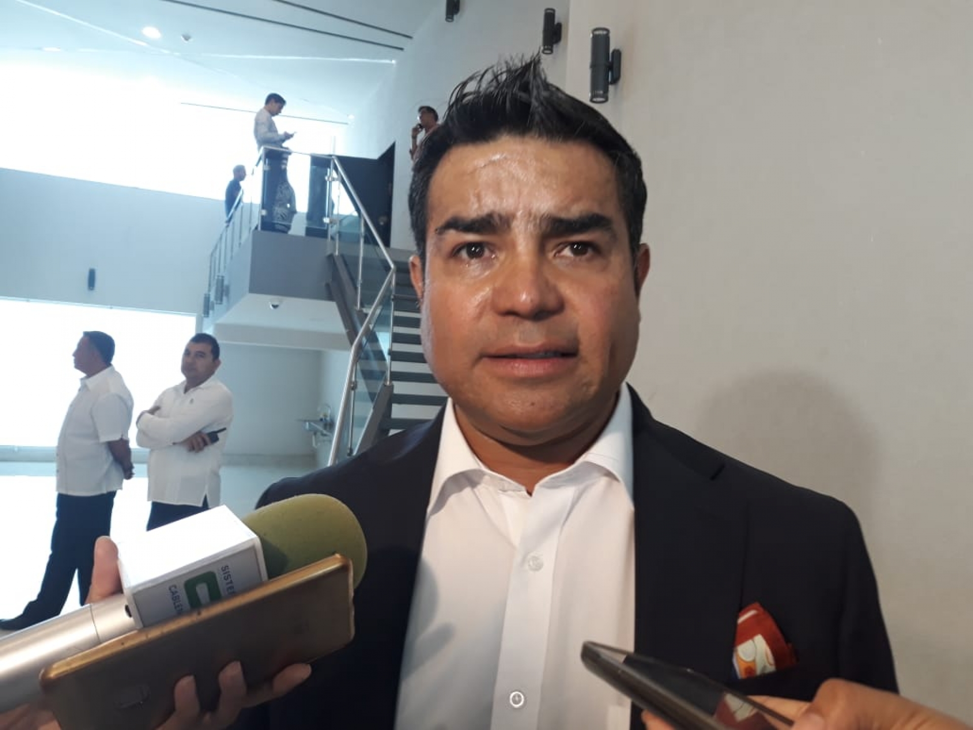 Confirma diputado detección de aparatos de videovigilancia en Congreso