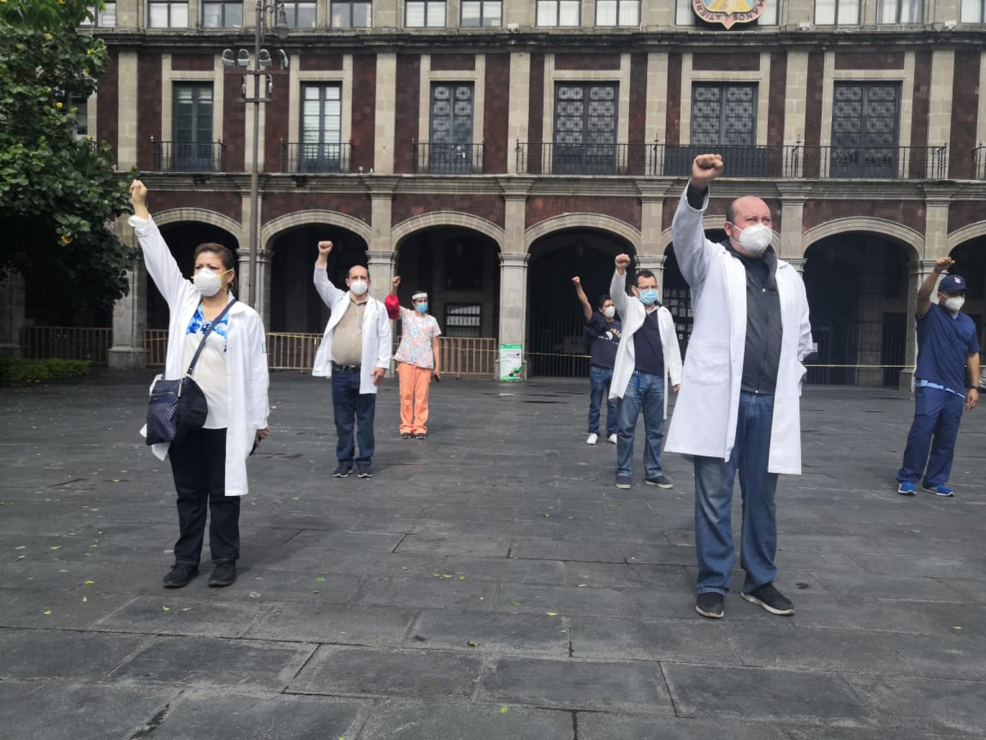 Demandan un alto a la 'criminalización del acto médico'