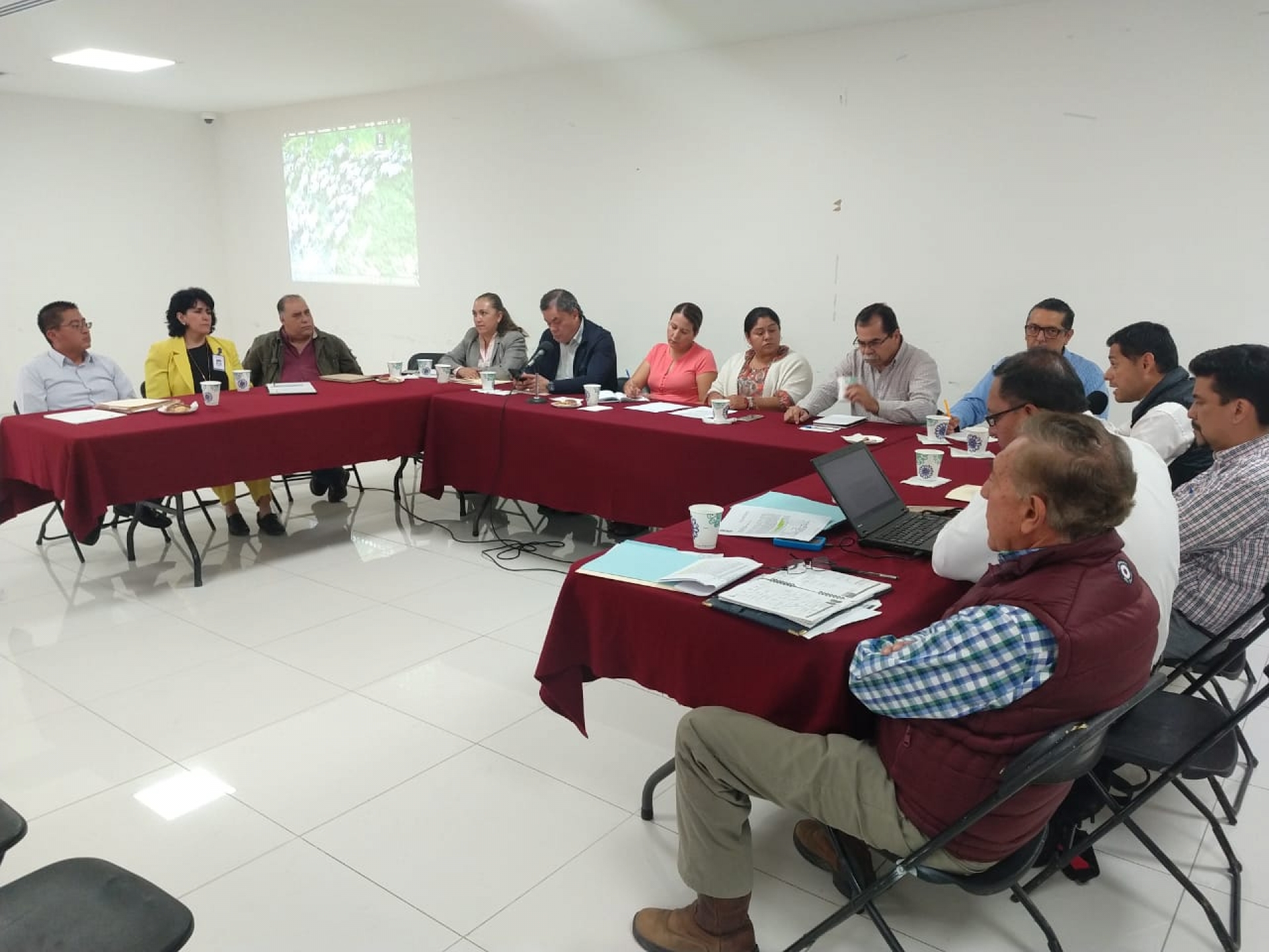 Abordan tema de concesión para que fraccionamientos administren sistemas de agua potable