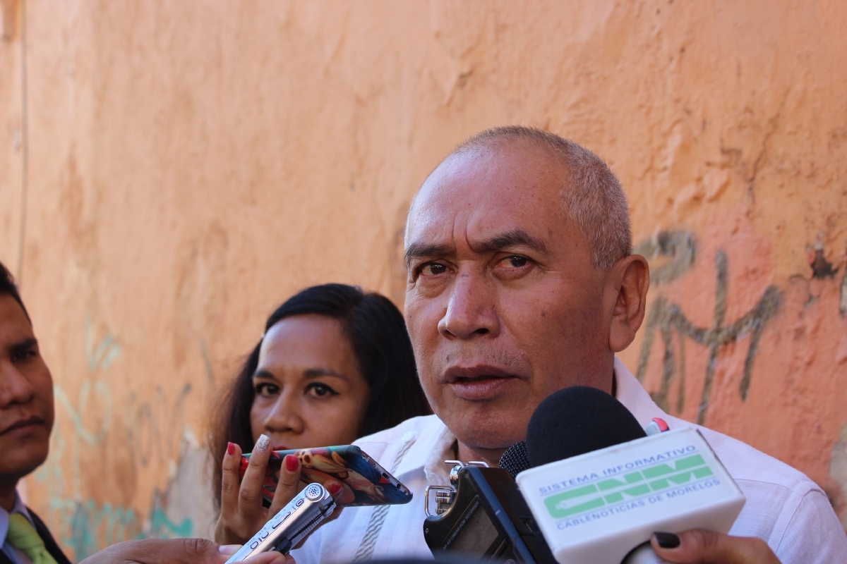 El cese, destino de maestros que no acudan a evaluación