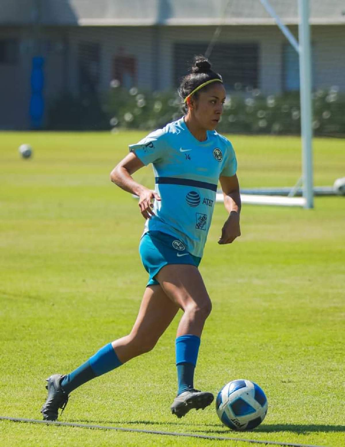 Nueve futbolistas morelenses participan en la Liga MX Femenil