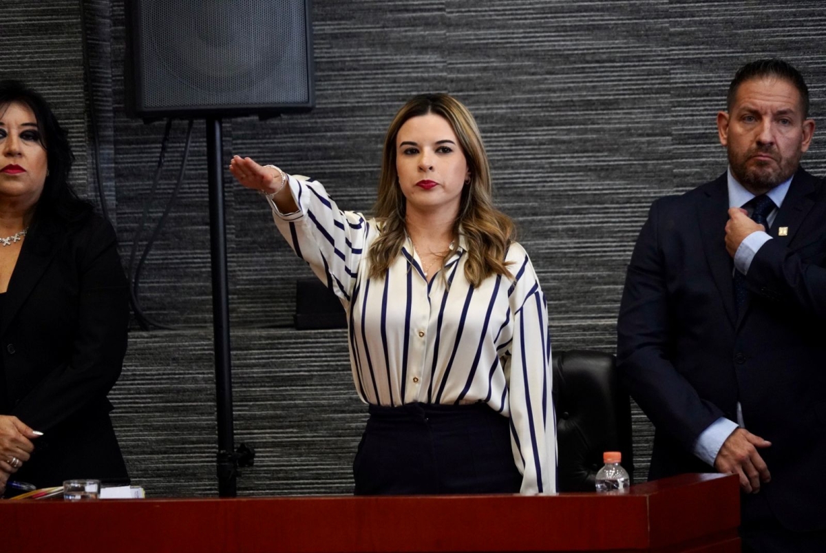 Señala Mónica Boggio que acudió al Congreso en cumplimiento con el marco legal
