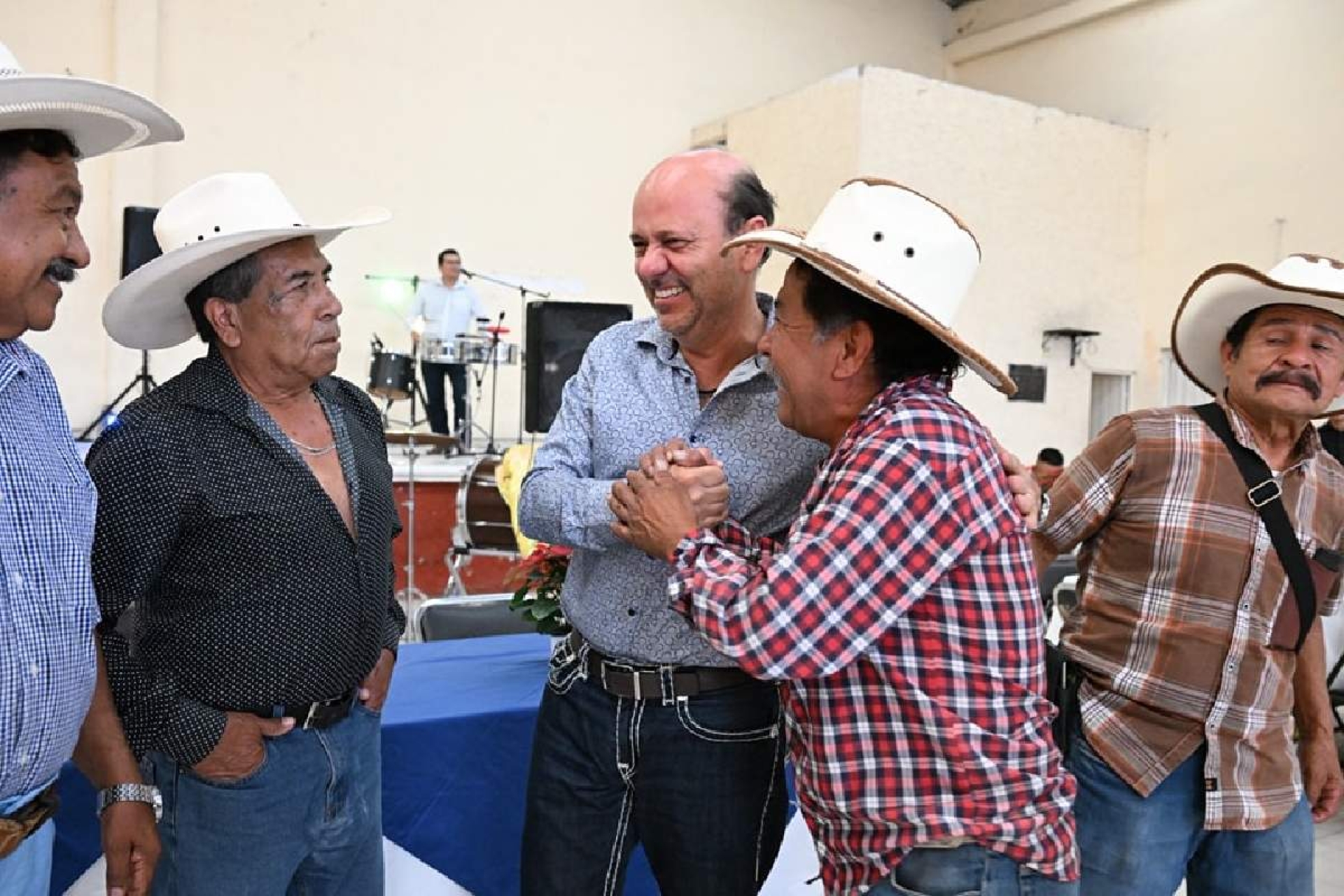 Celebran autoridades municipales centenario del ejido de Casasano