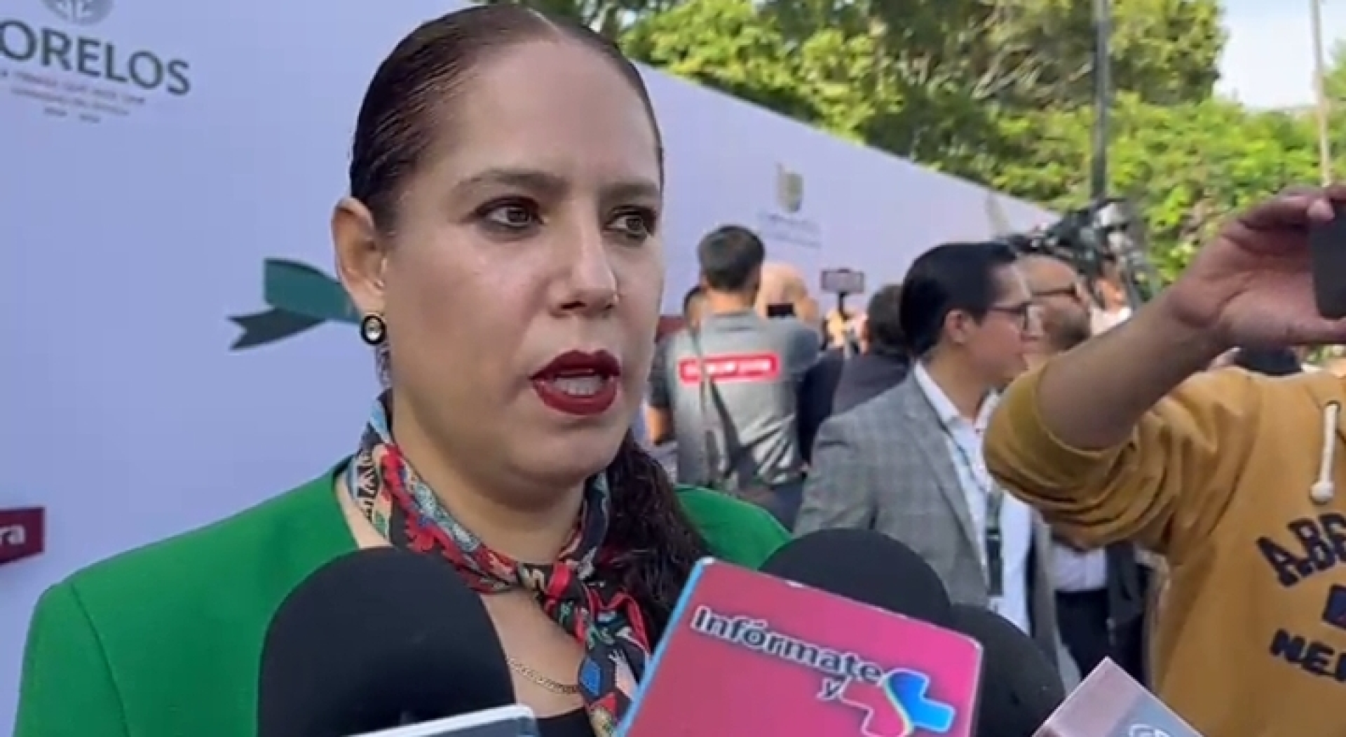 Ratifica Educación que se reglamentará uso de celulares en escuelas