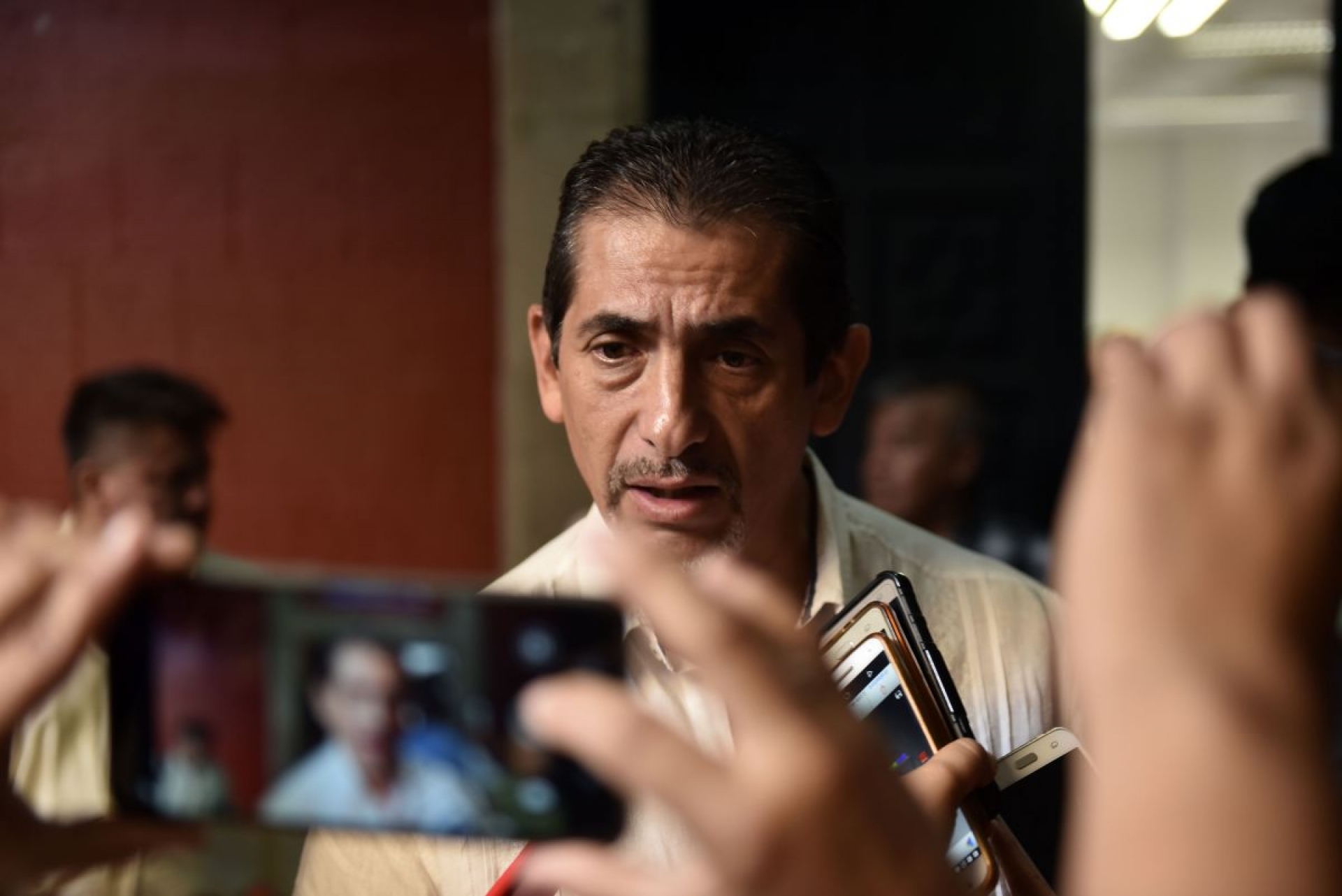 Llaman a ignorar a promotores “antivacunas”