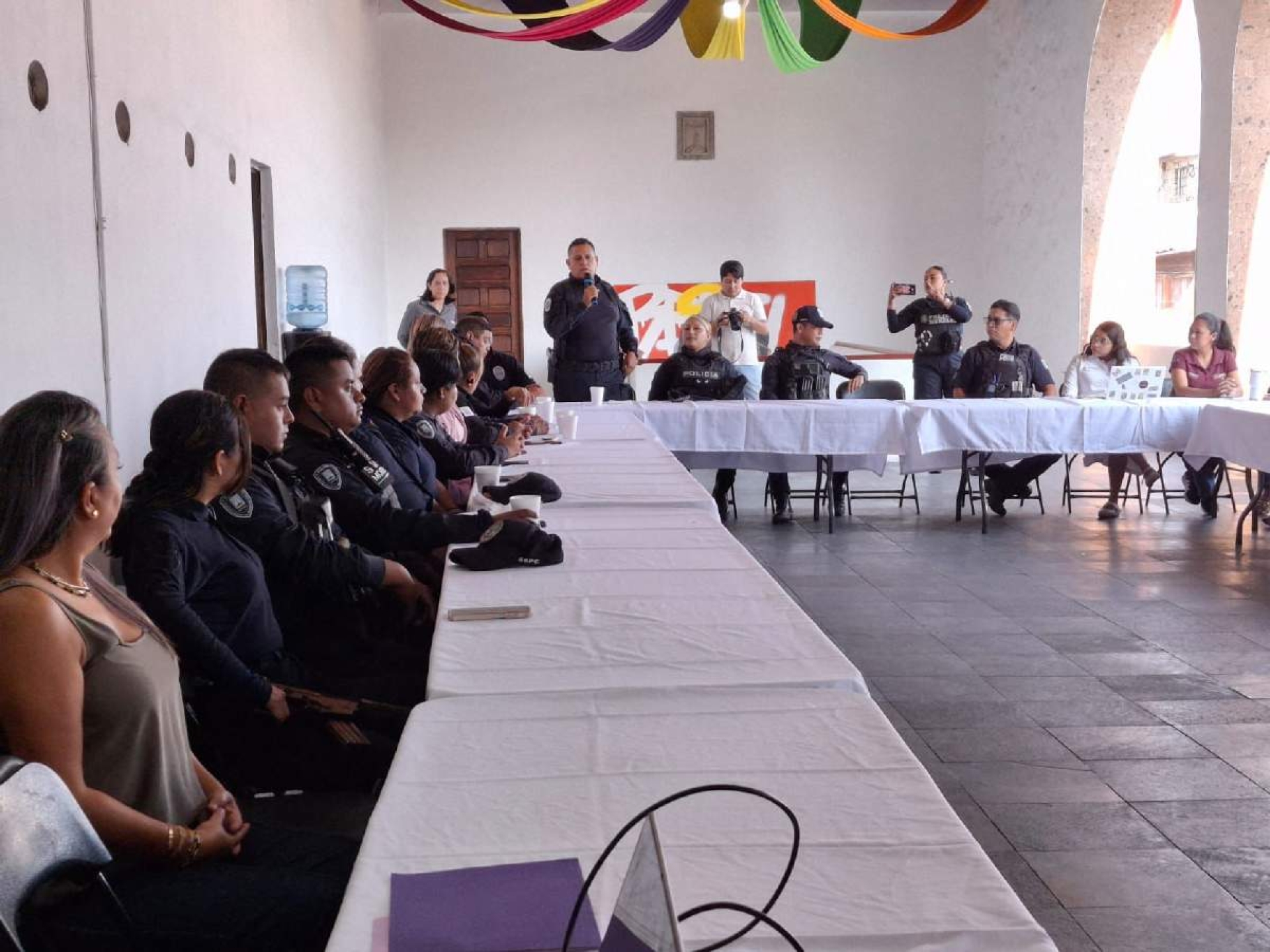 Capacitan a mandos policiales de Yautepec en perspectiva de género