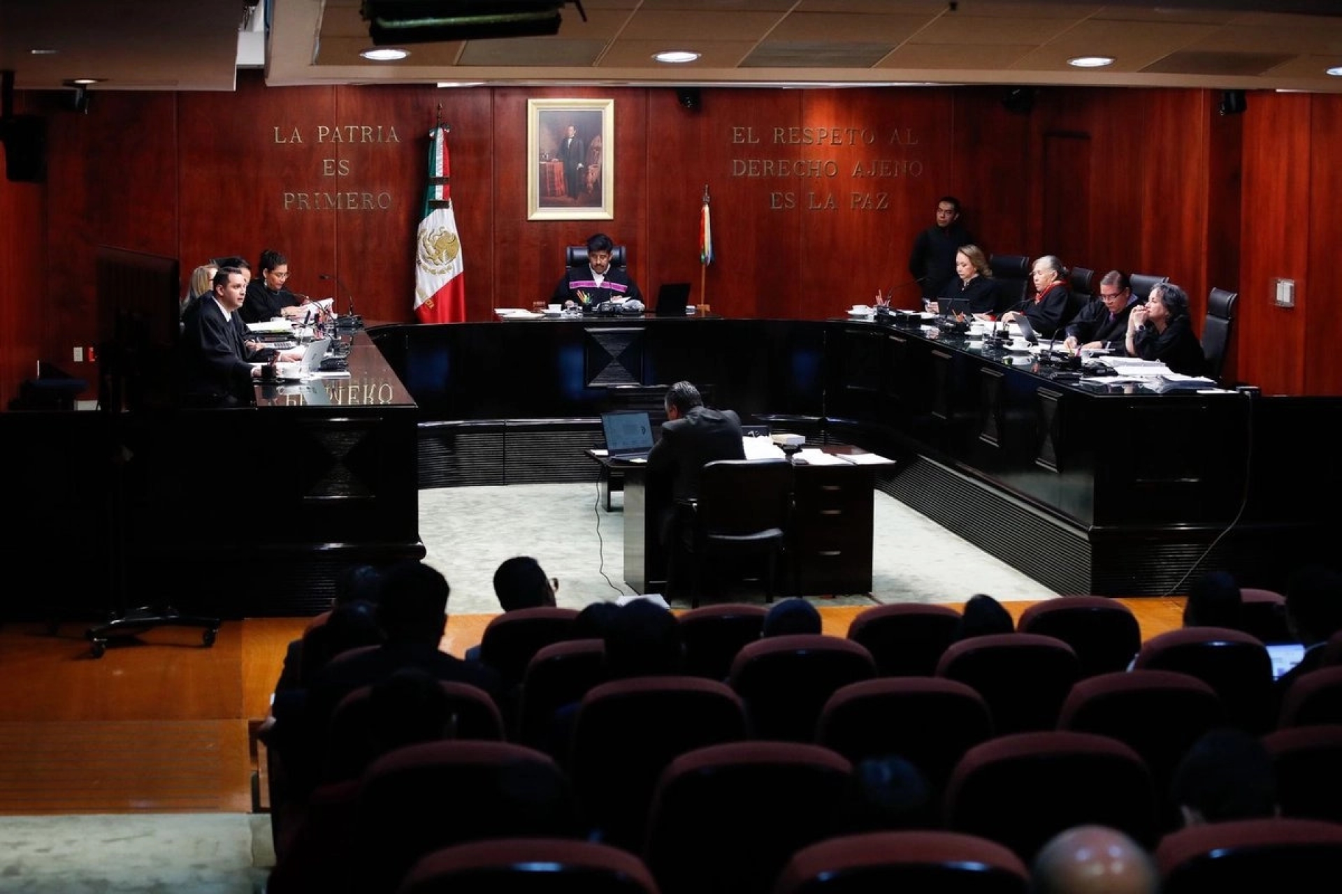 Suprema Corte falla contra Salinas Pliego; deberá pagar adeudos al SAT