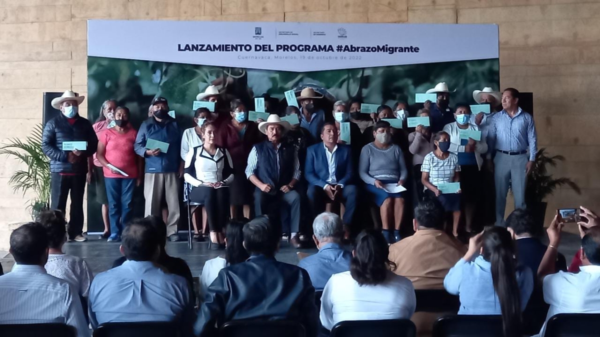 Lanza Sedeso programa 'Abrazo Migrante'; entrega 21 visas humanitarias