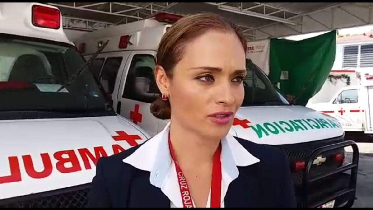 Refuerza Cruz Roja entrega de cobertores en los Altos de Morelos
