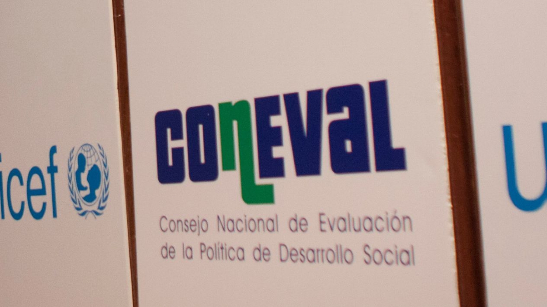 Coneval: Representa apenas el 0.4% del presupuesto de la Secretaría de Bienestar
