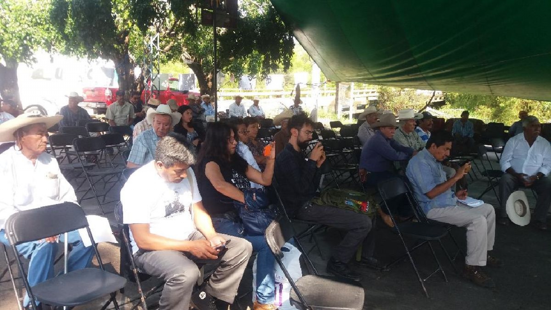 Celebran opositores a la termoeléctrica aniversario del natalicio de Zapata