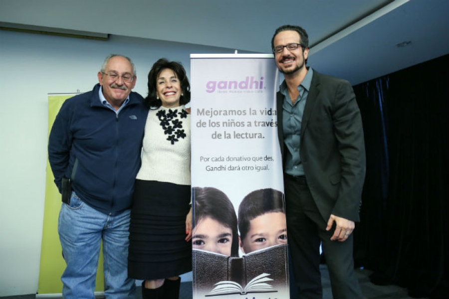 Libro Abierto, una iniciativa solidaria para crear niños lectores Me gusta