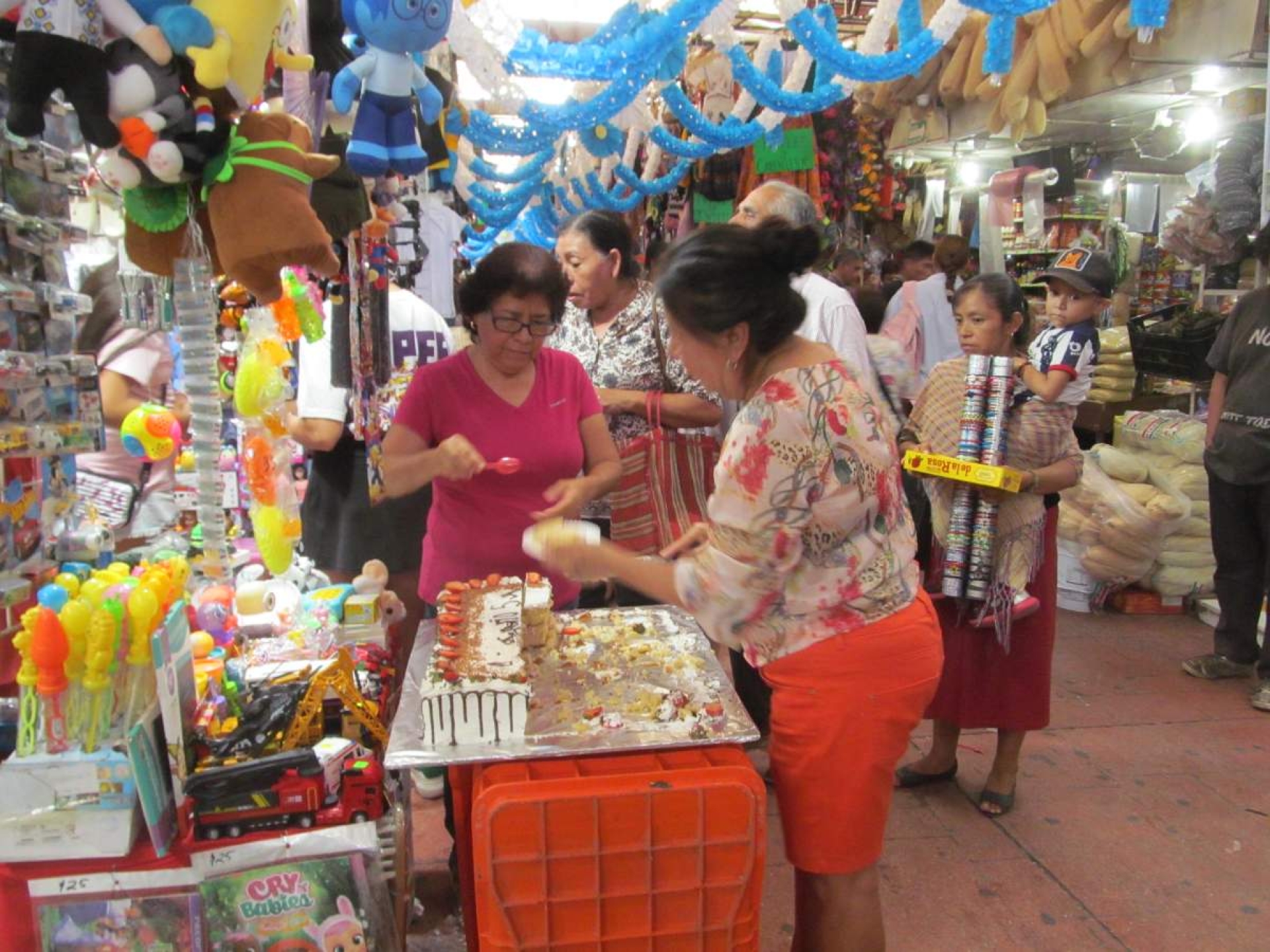 Celebra mercado “Benito Juárez” de Jojutla 54 años