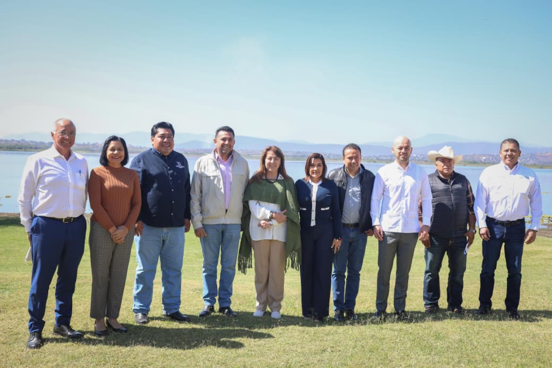 Fortalece gobernadora Margarita González Saravia diálogo y acuerdos con municipios de la zona poniente