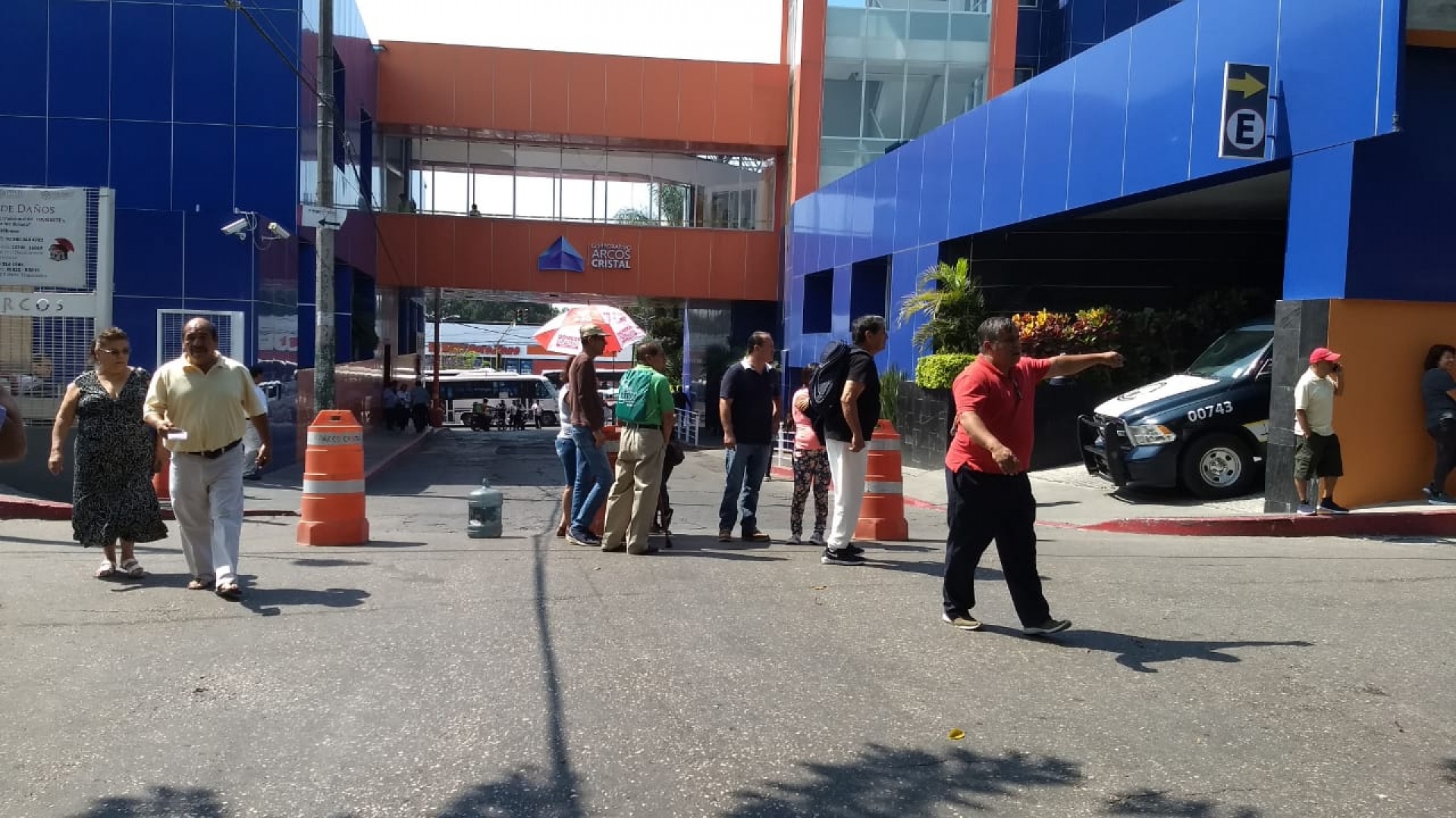 Protestan vecinos de Teopanzolco en contra del comercio ambulante