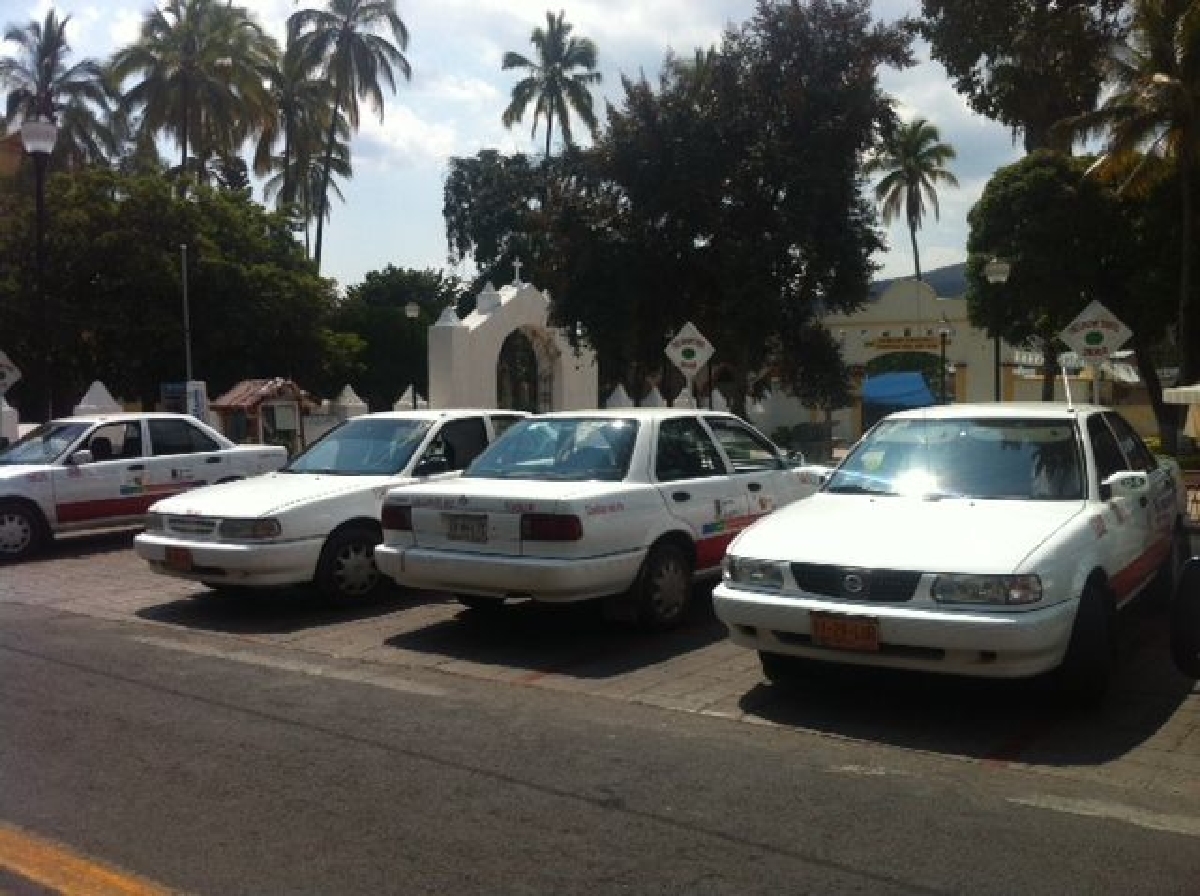 Transportistas de la zona poniente presentarán propuesta ante la SMyT para aumentar el pasaje