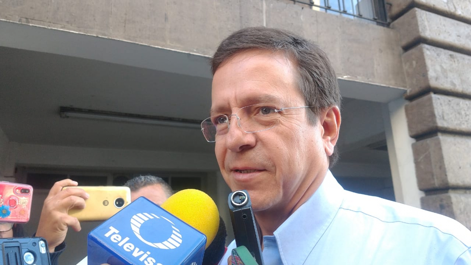Señala secretario de Hacienda campaña de desprestigio en su contra