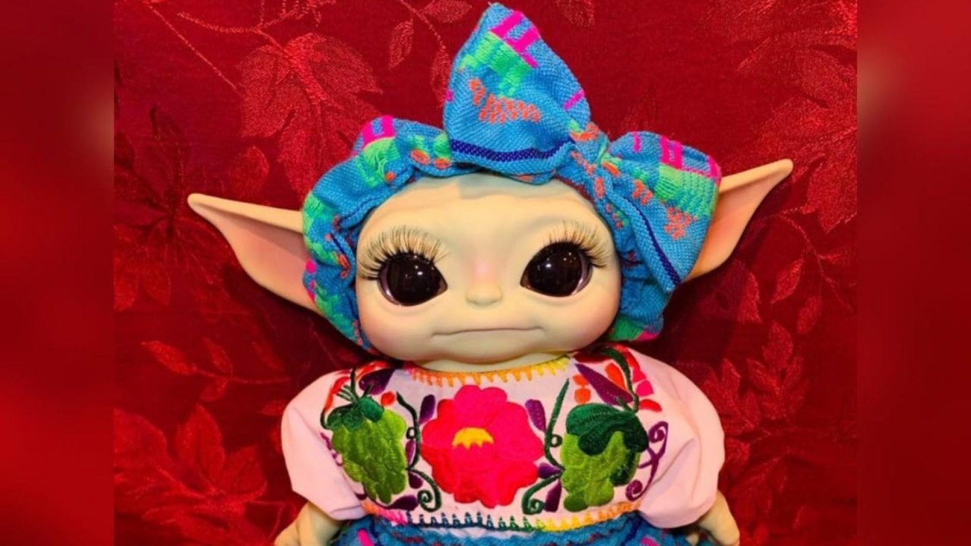 Visten a Baby Yoda con traje típico mexicano y le llaman ‘Baby Tacos de Canasta’