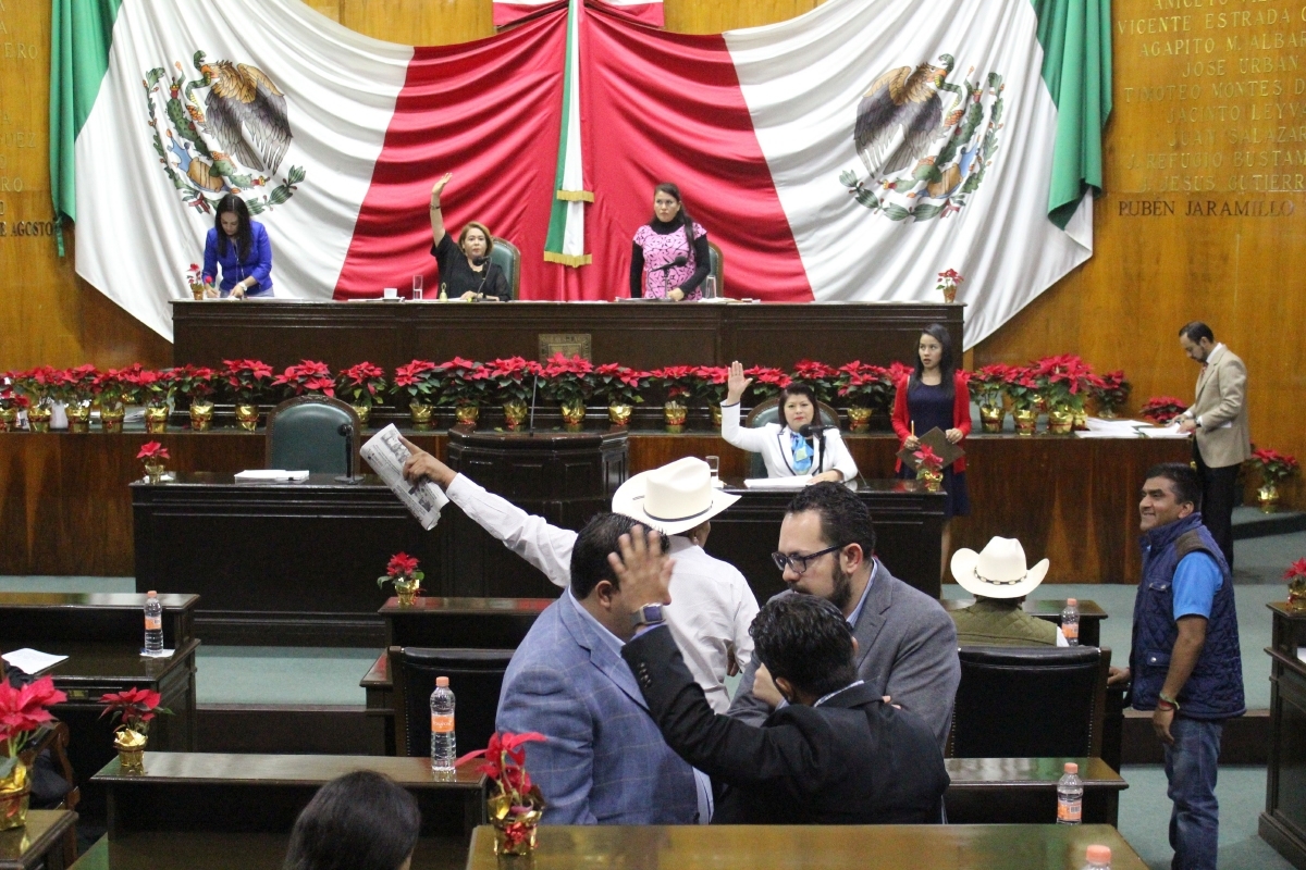El Congreso podría volver a citar a Cuauhtémoc Blanco
