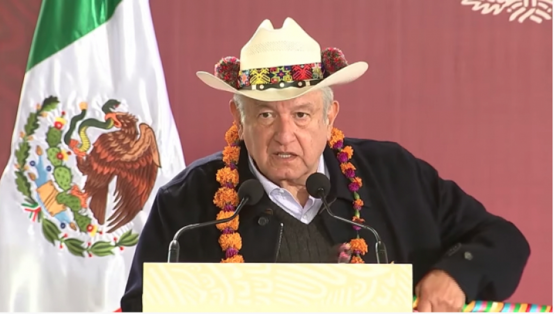 Se acabó la costumbre de aumentar precios en enero: AMLO