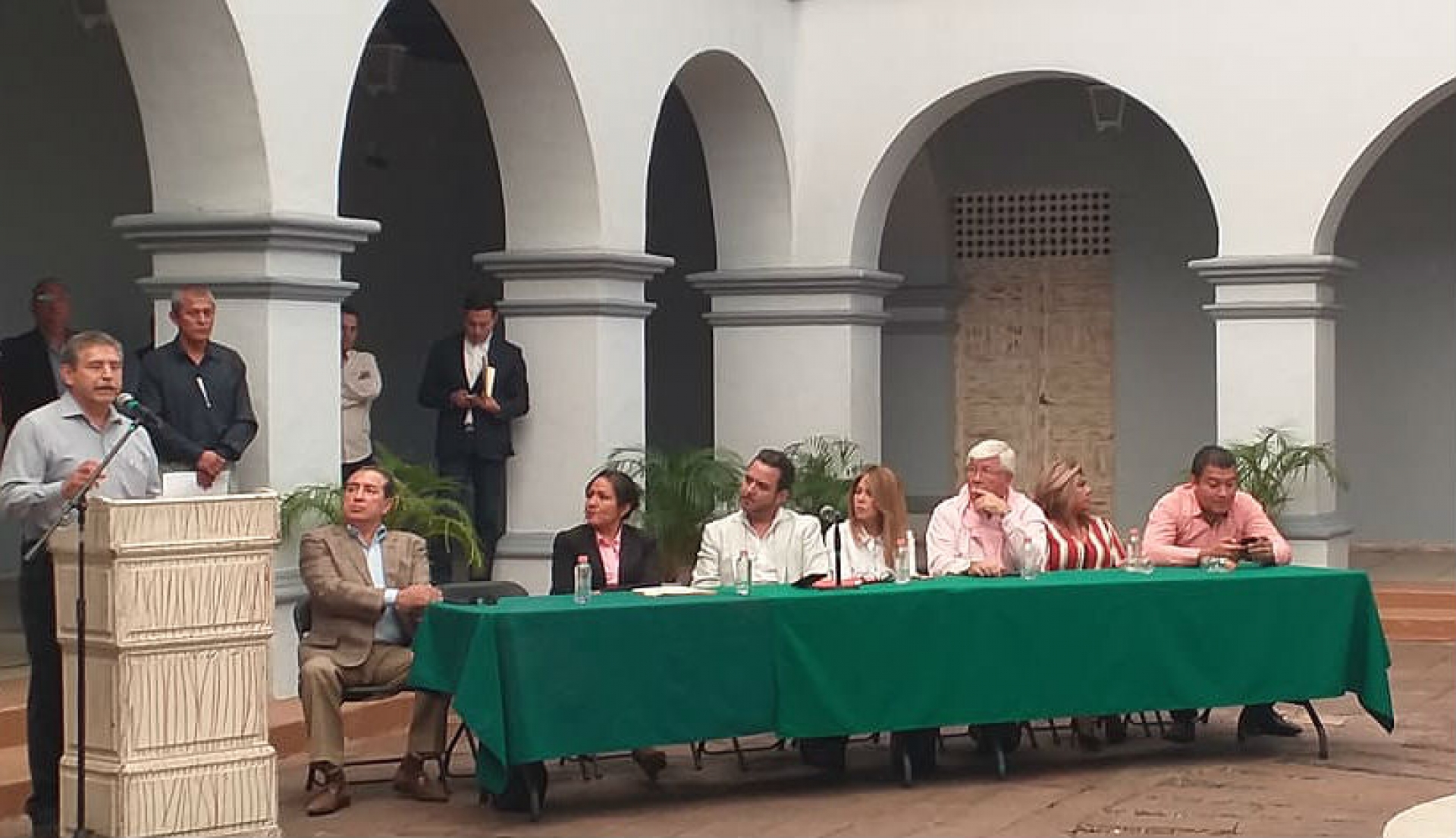 Presentan la aplicación móvil 'Inspector Ciudadano'