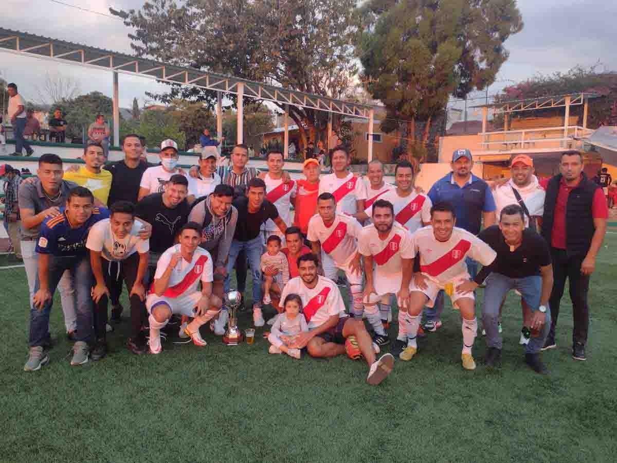 Real Barona Moustache, bicampeón