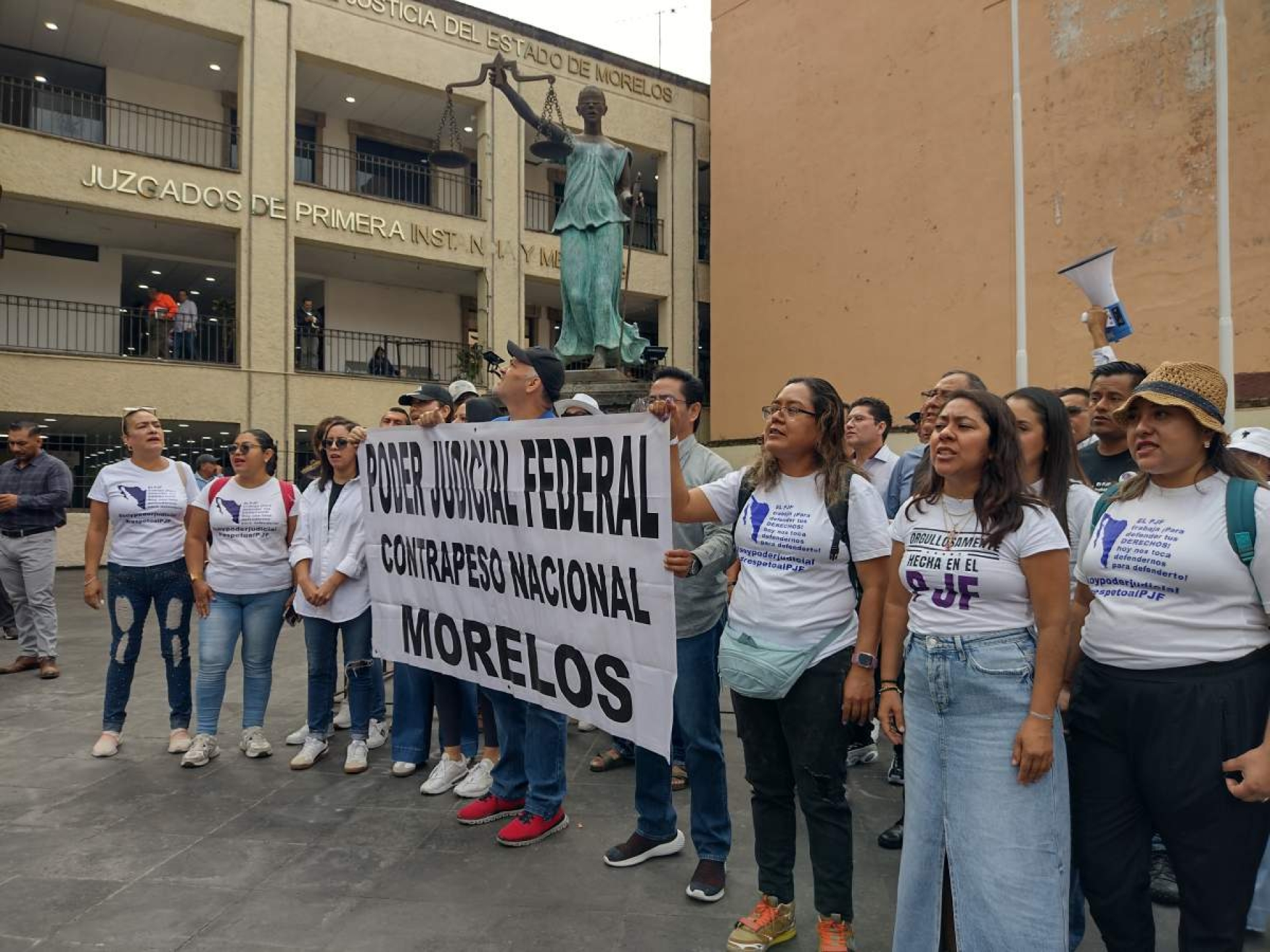 Buscan socializar protesta