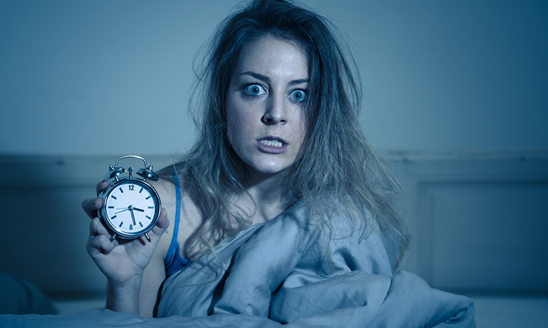 5 tips para readaptar tus horas de sueño y dejar los desvelos