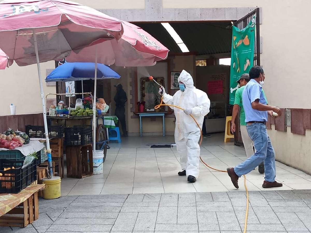 Sanean edificios públicos en Ayala para prevenir propagación del coronavirus