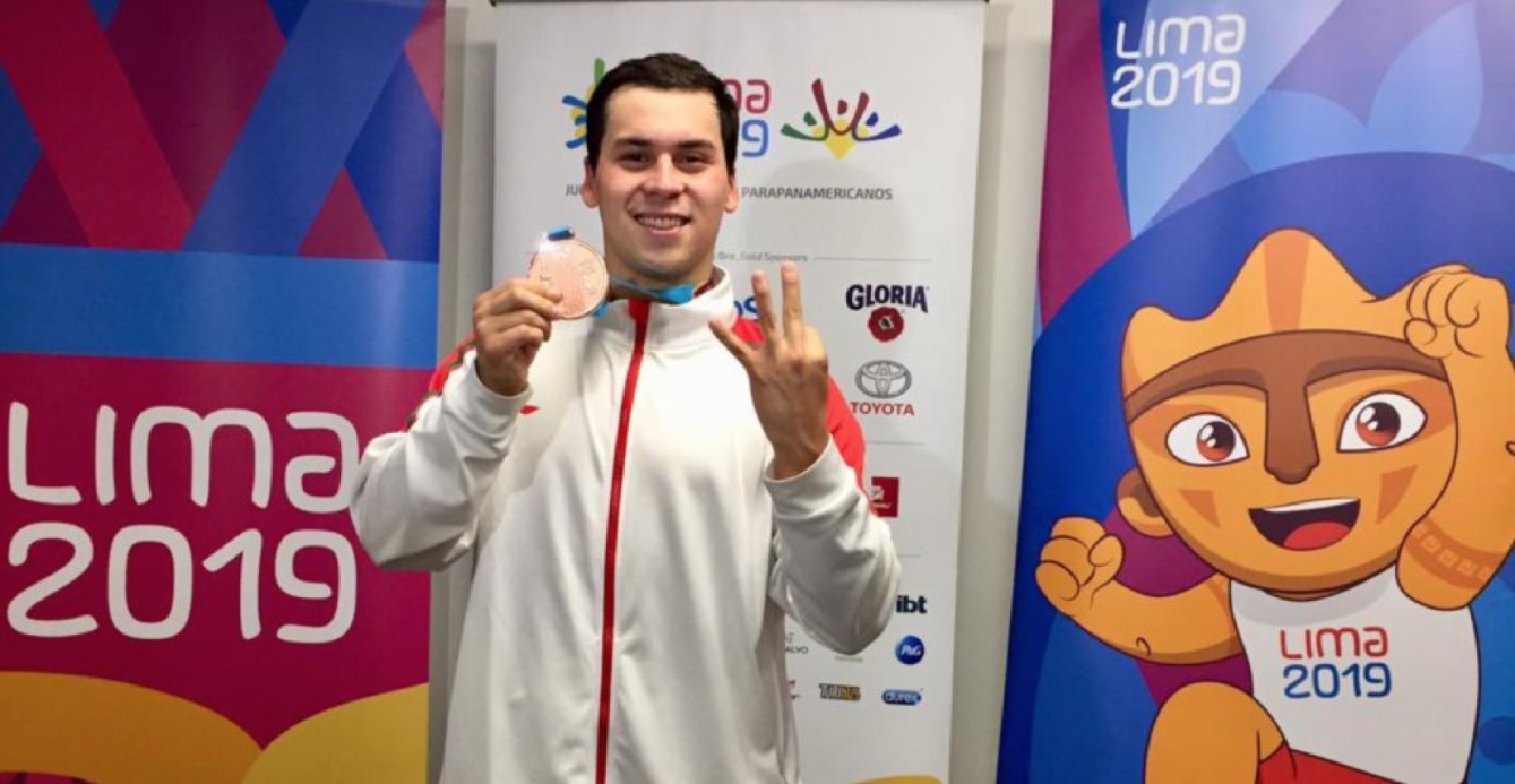 Ricardo Vargas se cuelga medalla de bronce en mil 500 metros