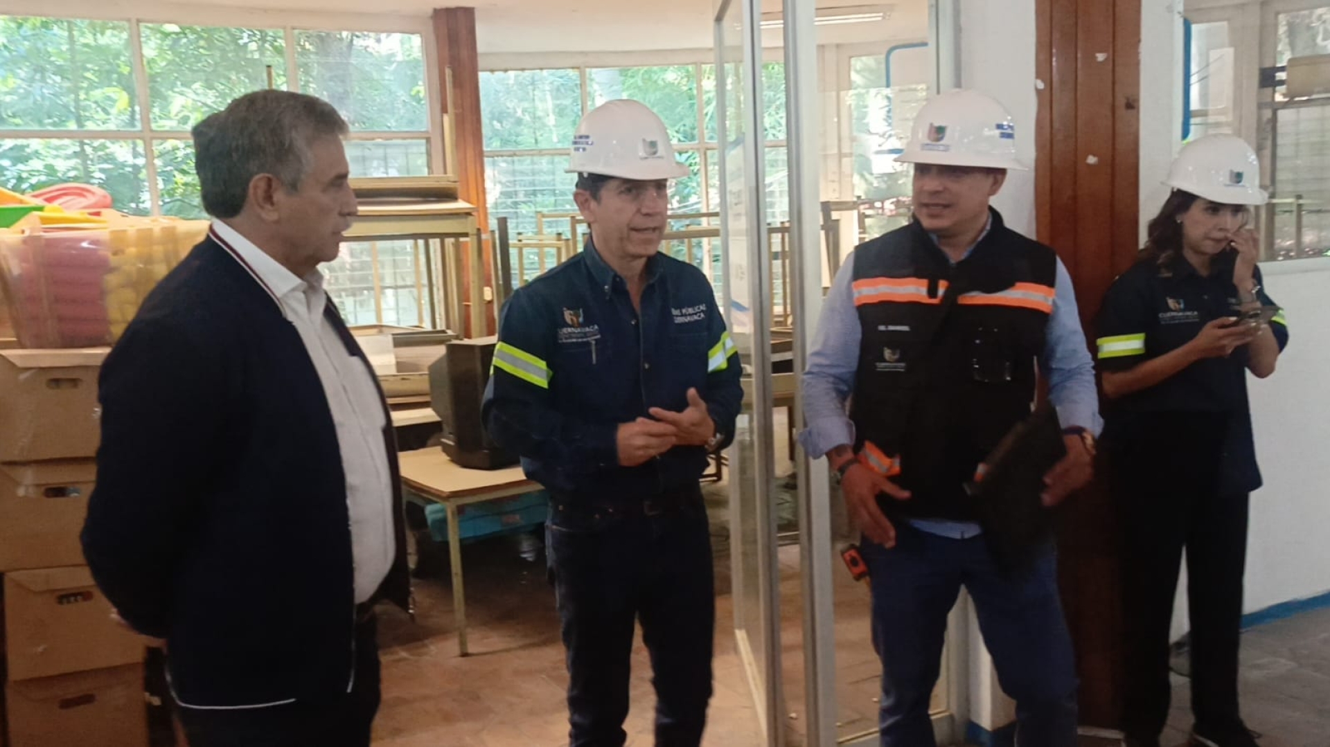 Supervisa alcalde de Cuernavaca rehabilitación de biblioteca en parque 'Melchor Ocampo'