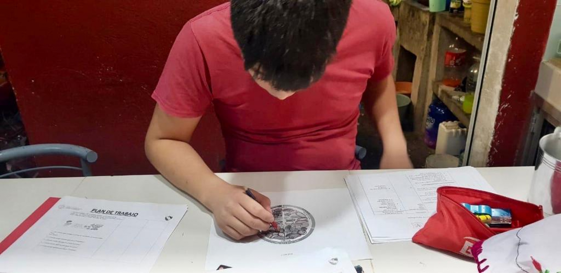 Atiende autoridad educativa a estudiantes con discapacidad a través de contenidos específicos