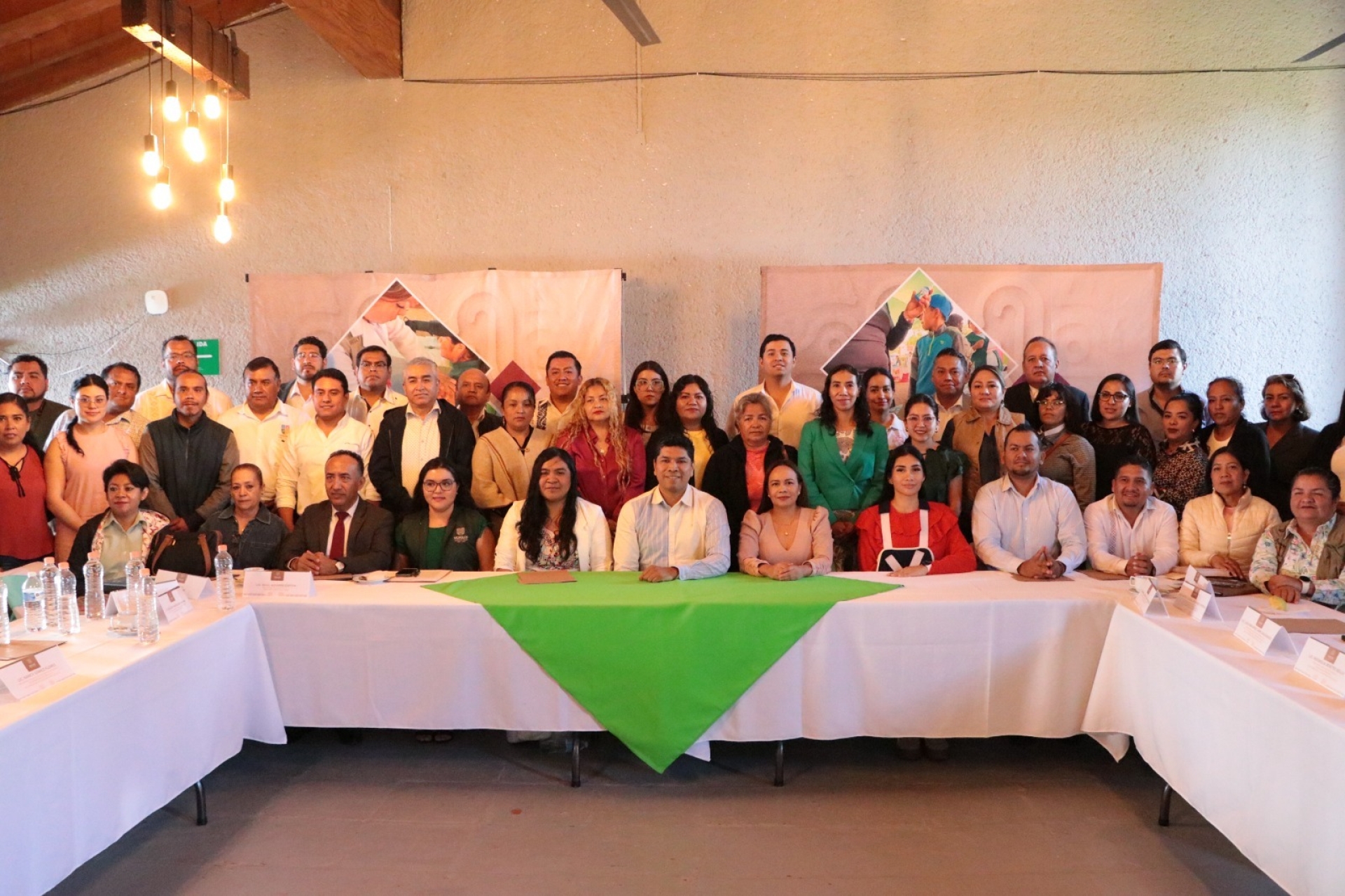 Realizan primera sesión extraordinaria de la Red de Municipios por la Salud para fortalecer acciones contra el sarampión