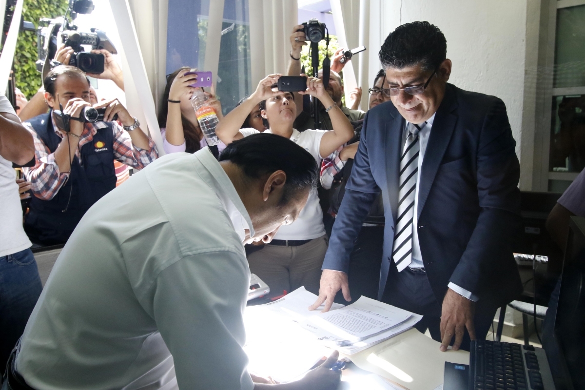 Presentan denuncia penal por presunto desvío de 50 millones de pesos en el SAPAC