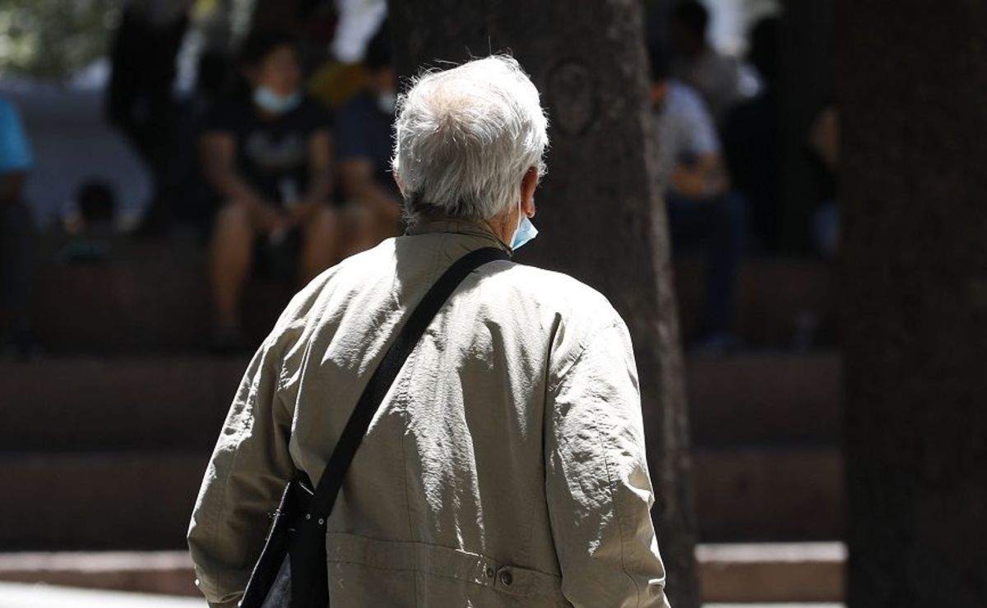 Buscan proteger finanzas de adultos mayores